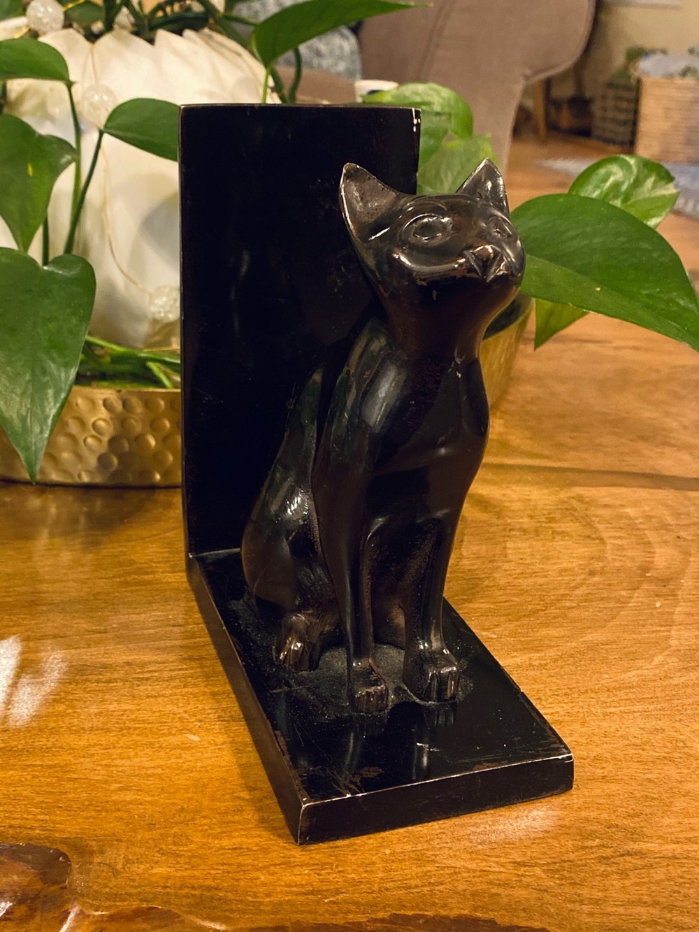 VTG Black Cat Egyptian Feline Statue Figurine Metal Bookend 7”